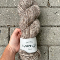 Sysleriget Alpaca Blow | Ufarvet Brun