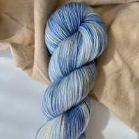 Sysleriget Cashmere Sock | Just Oceans - Preorder (Summer Time Collection)