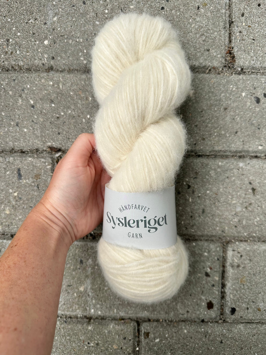Sysleriget Alpaca Blow | Ufarvet Hvid