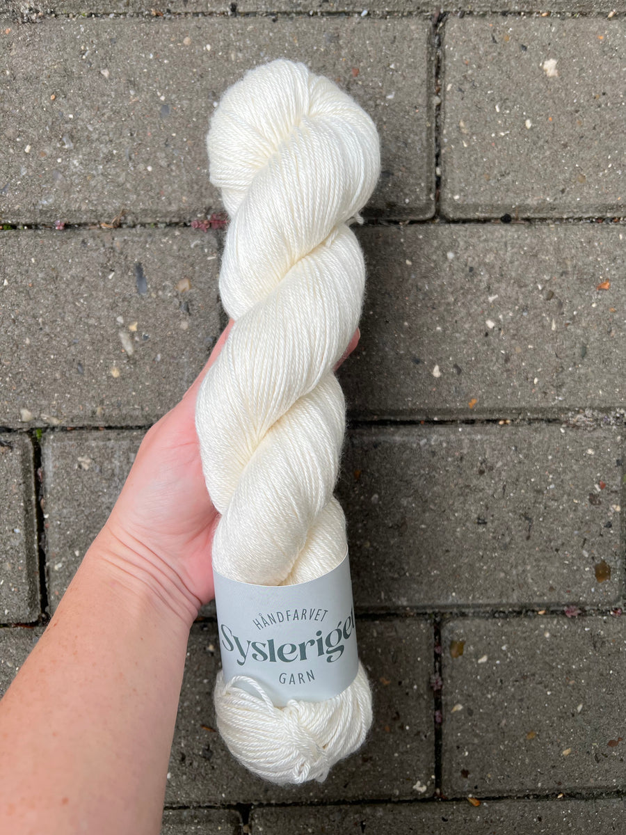 Sysleriget Merino Silk | Chocolate Chip