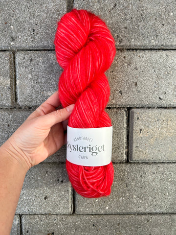 Sysleriget Alpaca Blow | Red