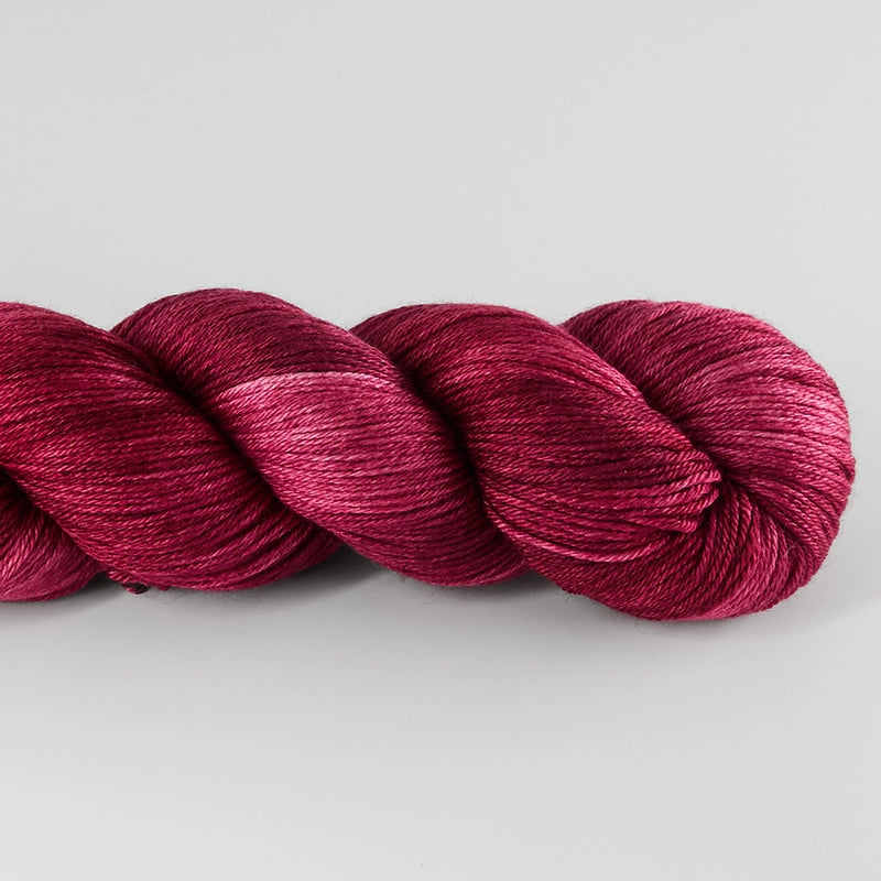 Sysleriget Merino Silk | Autumn Red