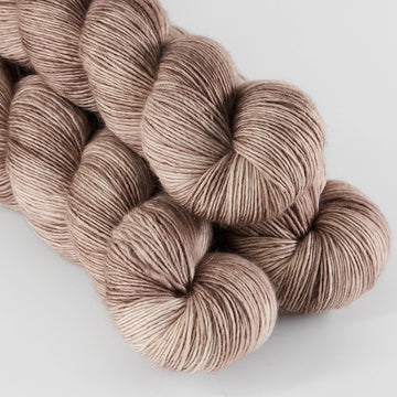 Sysleriget Merino Singles | Dirty Raccoon