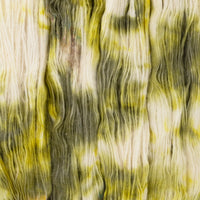 Sysleriget Alpaca Blow håndfarvet garn i farven By The Pond.