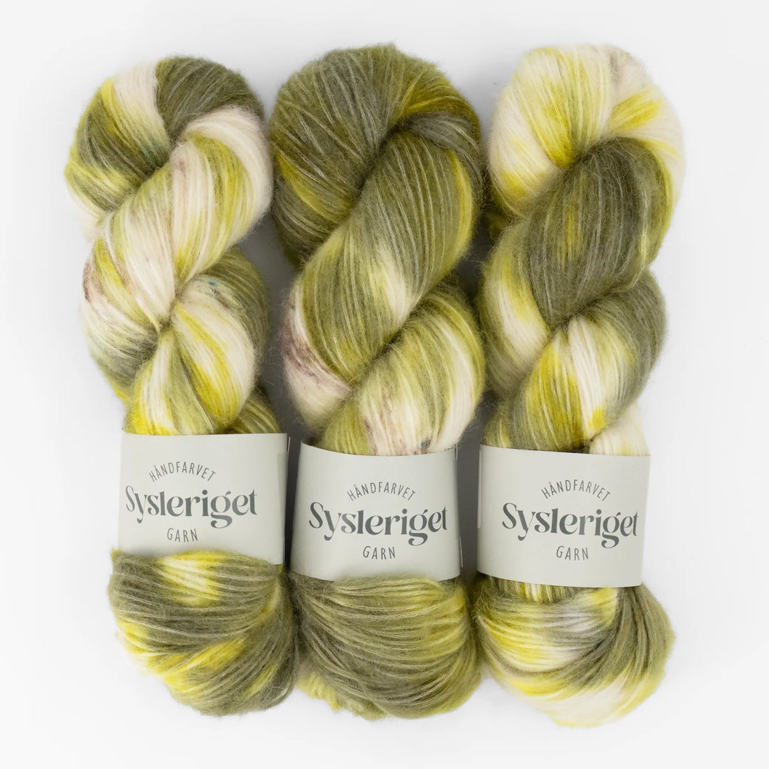 Sysleriget Alpaca Blow håndfarvet garn i farven By The Pond.