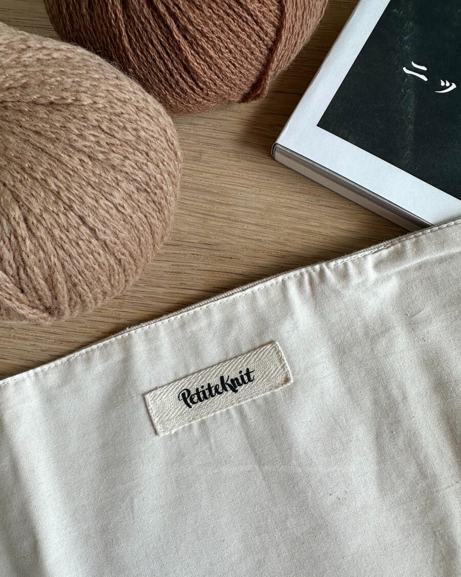 PetiteKnit | Knitter's Needle Case Circular needles