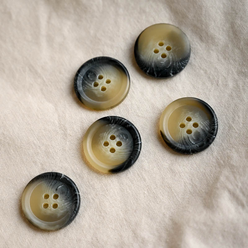 Plastic button (grey)